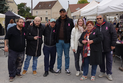Les bénévoles de l'Association Culturelle de Crézancy prêts à s'activer pour que la journée soit une réussite.