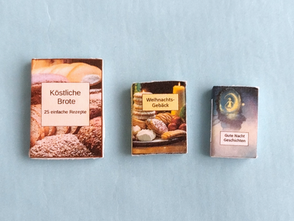 Miniatur-Buchattrappen basteln