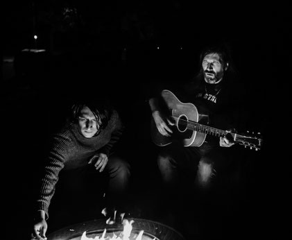 Evan Dando & Dan Lardner (photo credit: Chloe Apple Seldman)