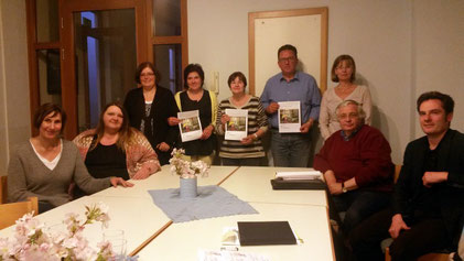 v.l.n.r.: Beate Theißen, Melissa McCauley-Irle, Marion Pelz, Karin Heinze, Marlene Frings, Wilfried Rötzel, Elke Egyptien, Heinz Musch und Andreas Schell.