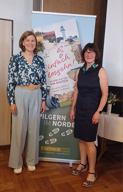 Moderatorin und Autorin Heike Götz (li.) und Petra Fahje