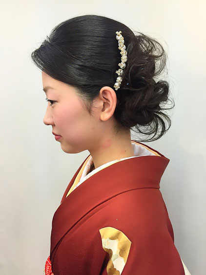 着物(振袖)のヘアセットにすき毛(アンコ)は必要??