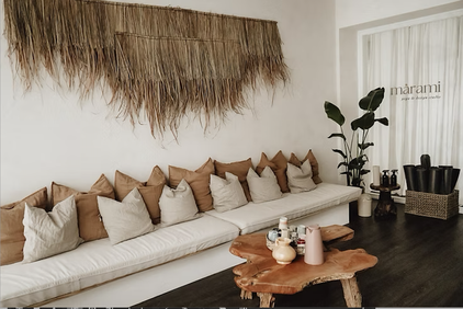 Franziska Lehmann Selbstliebe  Villa Loslassen Retreat Sardinien Selbstannahme Selbstakzeptanz Yoga Yogaretreat