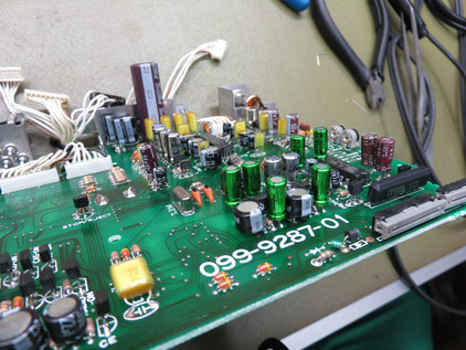 ニッサン フィガロ 純正オーディオ修理 PN-2028U