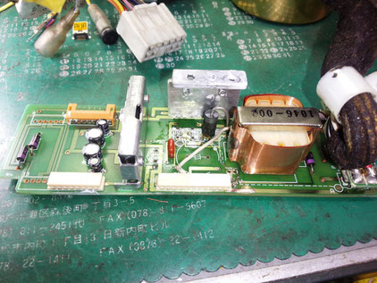 ポルシェ 964 カセットデッキ CR-2 修理 964.645.015.00