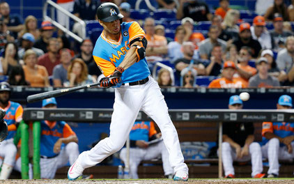 Nella foto Giancarlo Stanton (Wilfredo Lee/Associated Press)