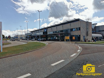 flughafen saarbrücken parking