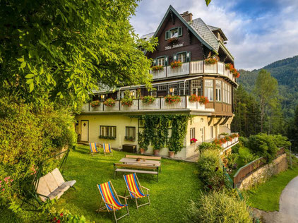 Winterliche Stimmung der Villa Daheim