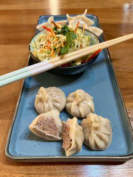Asiatische Teigtaschen Momos mit Rindfleischfüllung Rezept