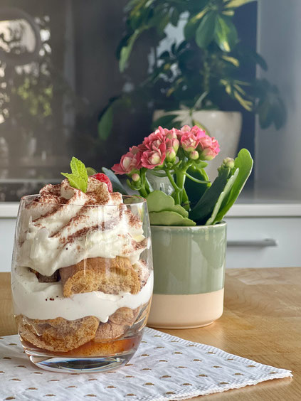 Quark Tiramisu Rezept im Glas