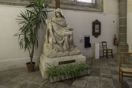 Bild: Pieta in der Église Notre-Dame-des Champes in Avranches