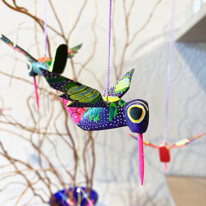 mexikanisches-kunsthandwerk-alebrije-kolibri