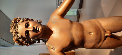 Römische Bronzeskulptur als "stummer Diener" - (Rheinfund) Ausstellung APX-Römermuseum