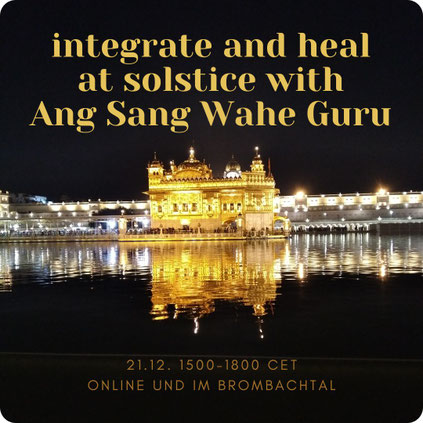 Golden Temple at night