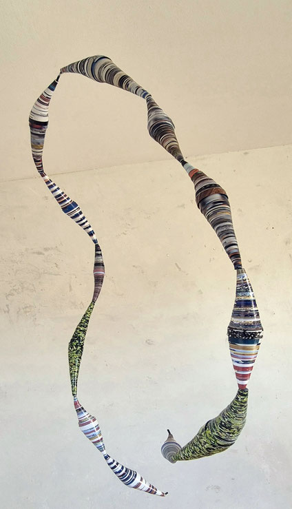 SpindelBogen, Papierspindeln auf Draht 150cm 2025