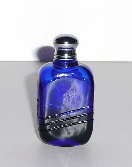 PETIT FLACON A PARFUM BLEU