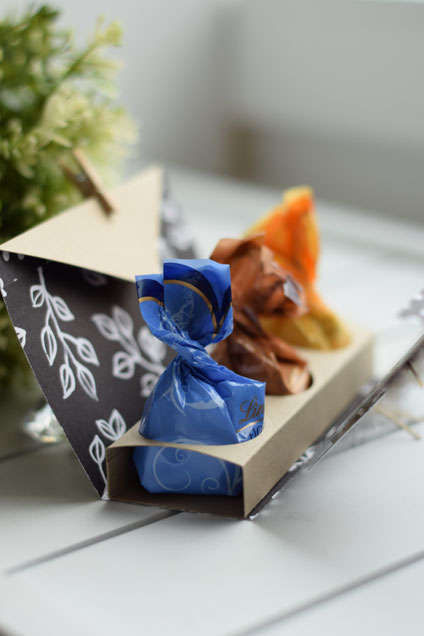 Stampin Up Papierwunder Ostern Fioretto Pralinen Verpackung basteln Designerpapier Schöner Strauß Blütenfantasie