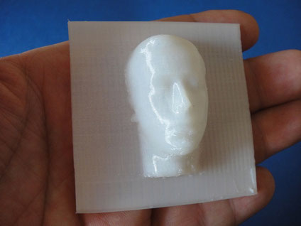 Diseño e impresión de busto 3D en material flexible