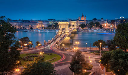 Best things to do in Budapest - Chain Bridge copyright  Botond Horvath