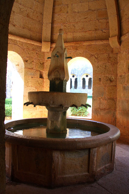 Bild: Fontaine in Abbaye le Thoronet