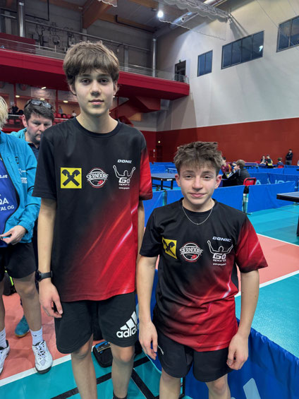Daniel Trzil und Maxi Ertl in den TTV-Farben in Klagenfurt beim WIN-Turnier.