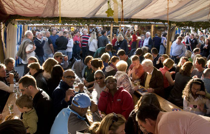 Wurstmarkt Bad Dürkheim Schubkarchstand