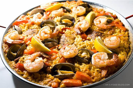 Seafood paella