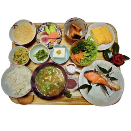 隈江の滋養とエネルギーいっぱいの朝食も5月末までです。
