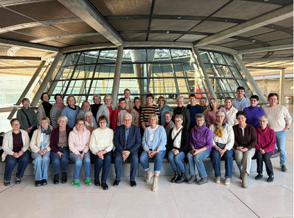 Die Reisegruppe mit Axel Knoerig (Mitte) ©B.Meyer-Borchers