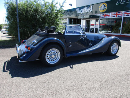 Morgan Roadster Sports Blue