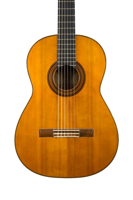 Domingo Esteso - classical guitar  