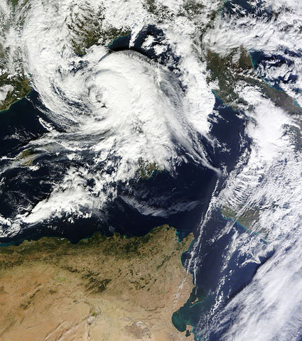 Bildquelle: http://en.wikipedia.org/wiki/User:Atomic7732/Mediterranean_tropical_cyclone
