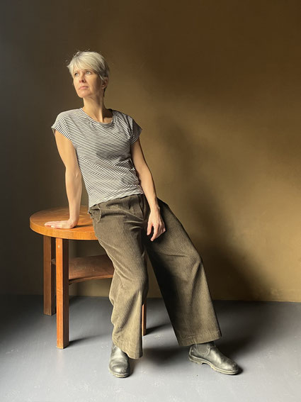 Marlenehose / Cord / olive