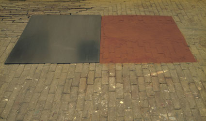 Z.T. 120x160x0,2cm pigment en metaalplaat Eindexamen expositie kunstacademie St. Joost Breda 1987