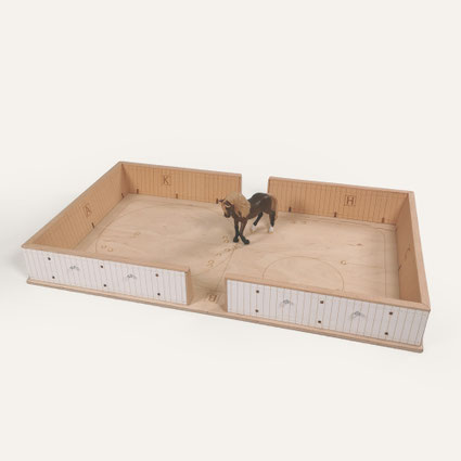 Reitplatz aus Holz – passend für Schleich® Figuren