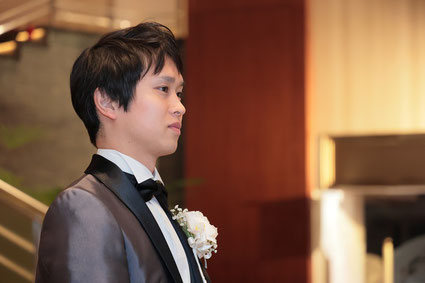 リーガロイヤルホテル大阪、大阪-神戸-京都での結婚式持ち込み、外注カメラマンは結婚式moviesへお任せください- 記録ビデオ撮影-撮って出しエンドロール-写真スナップ撮影が40000円から