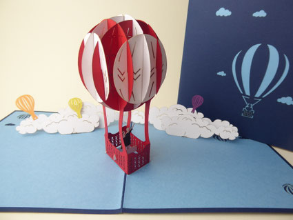 Carte pop-up Amoureux en Montgolfière Saint Valentin