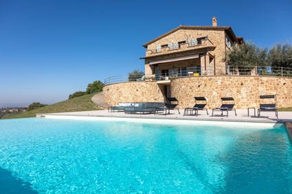 dating villa