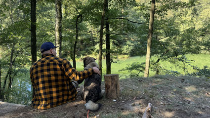 Wildwechsel-Ausbildung: Pause am Waldrand – Blick ins Grün