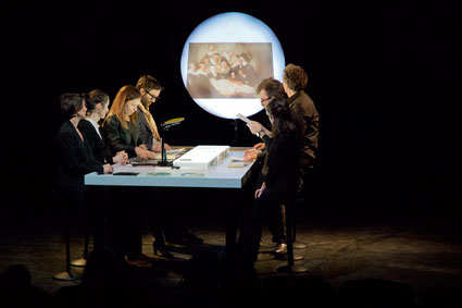 Centre Pompidou -Table ronde, un débat pluridisciplinaire avec des œuvres de Meghann Riepenhoff, dans un dispositif scénique expérimental