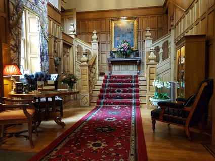 Lobby in historischem Stil imj Glenapp Castle ©My own Travel