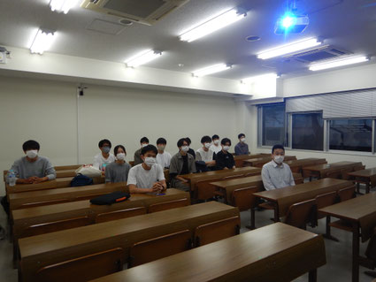 次世代育成 横浜国立大学経営学部のゼミで講師 Blue Ship