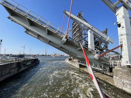 Antwerpen Brücke Hafen
