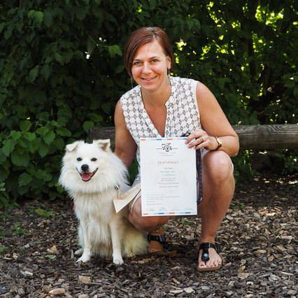 Melanie mit Pädagogik-Hund Benji