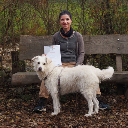 Ursula mit ihrem Pädagogik-Hund Orfeo
