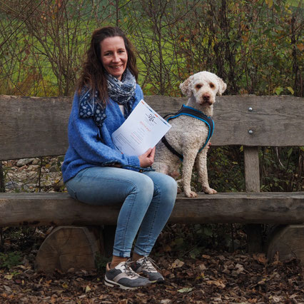 Andrea mit ihrem Pädagogik-Hund Nala