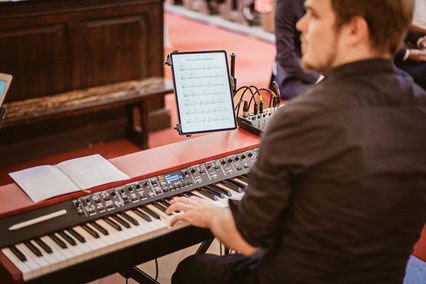 Eheschließung mit Klavier