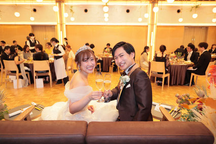 THE SORAKUEN（相楽園 / ザ ソウラクエン） 結婚式の持ち込みカメラマンは結婚式moviesへお任せください。 挙式披露宴の記録ビデオがハイビジョン撮影＆Blu-ray納品で55,000円 写真撮影が55,000円 撮って出しエンドロール55,000円～