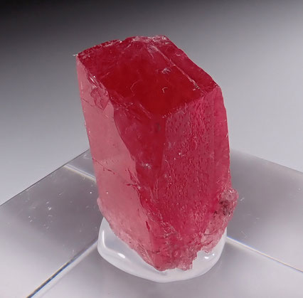 Gemmy Rhodonite