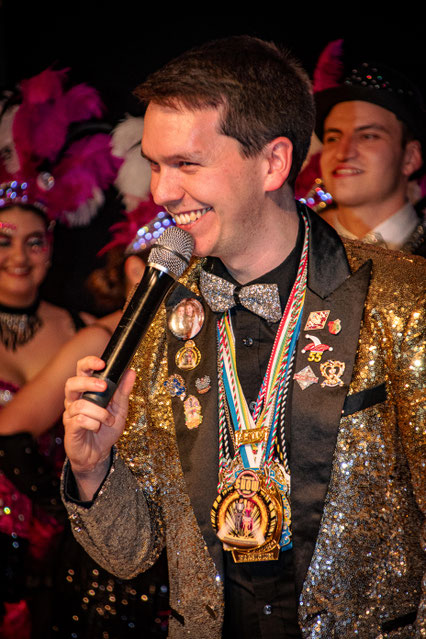 Moderation im Fasching 2025